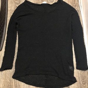 LONG BLACK WAFFLE SWEATER